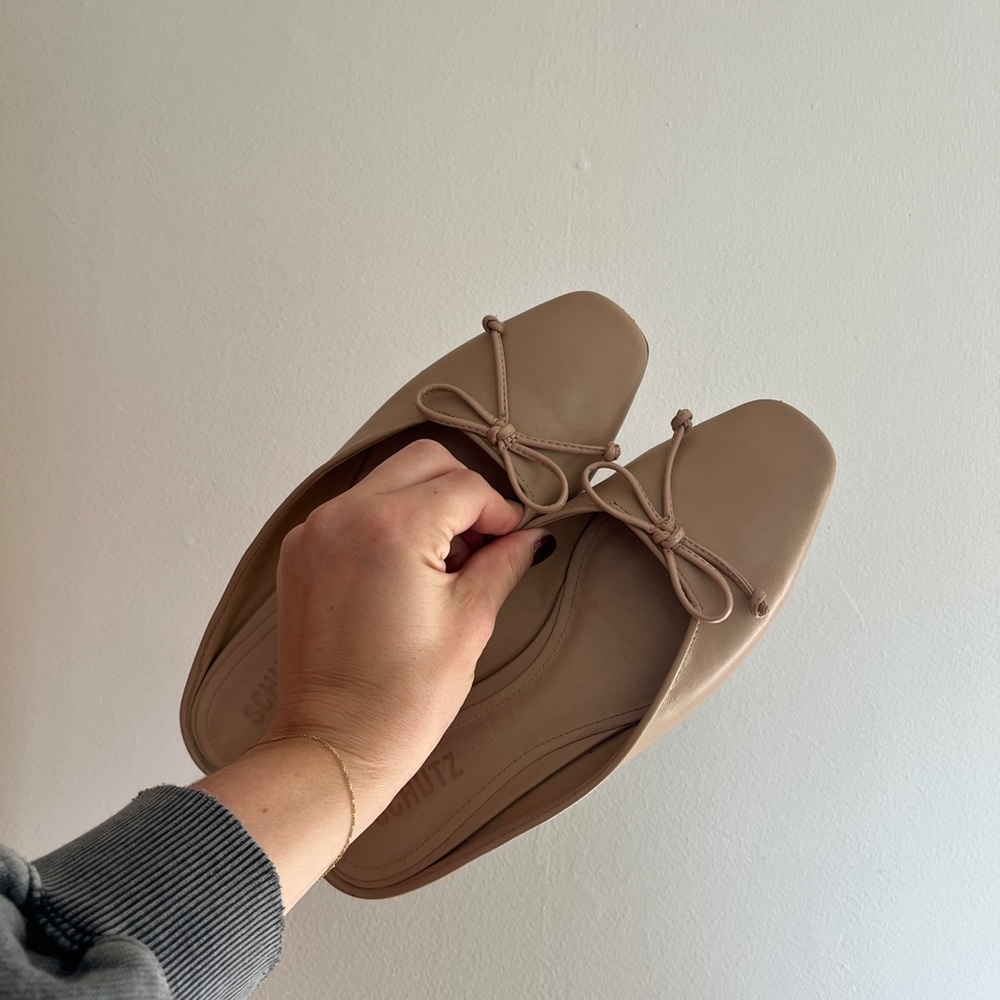 SCHUTZ Women's Beige Bow Flats